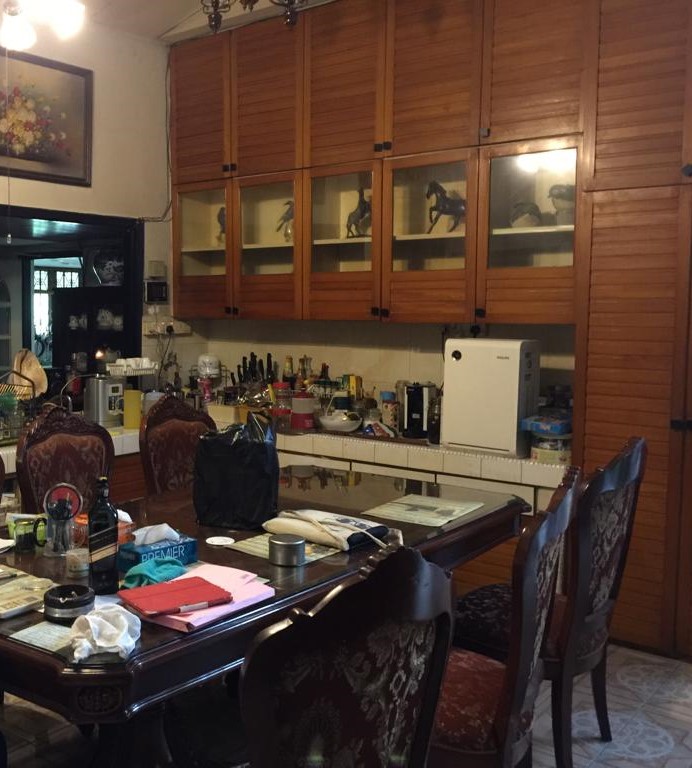 Bungalow 14 Jln Awan Kerawang Mr Sham - photo 5