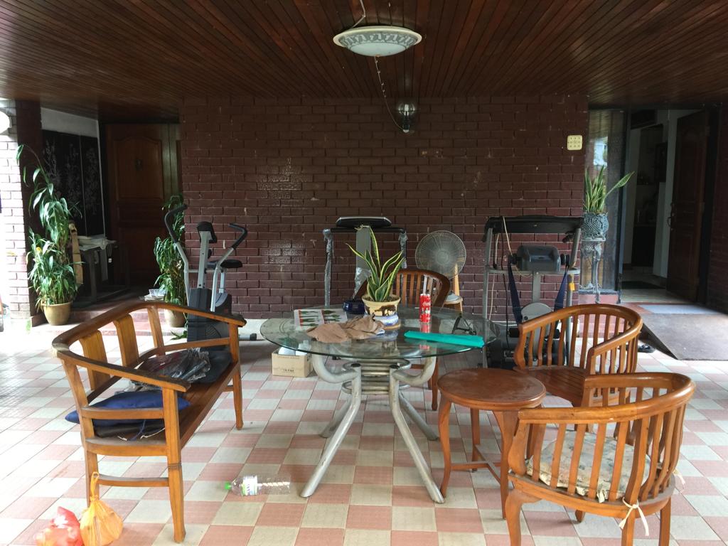 Bungalow 14 Jln Awan Kerawang Mr Sham - photo 7