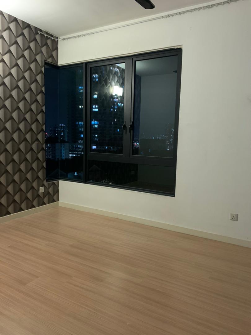 GR Mid Floor For Sale - photo 2