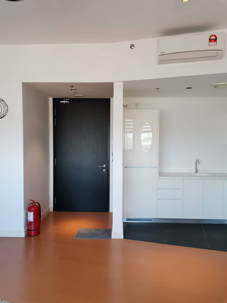 The Hub Fully Furnished - photo 5