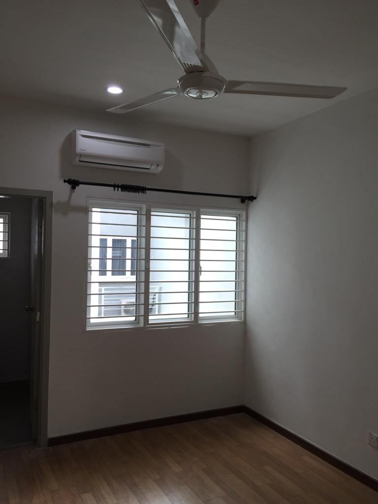 3 Sty 6 Bedrooms Partly Furnished Unit Seri Jalil - photo 7