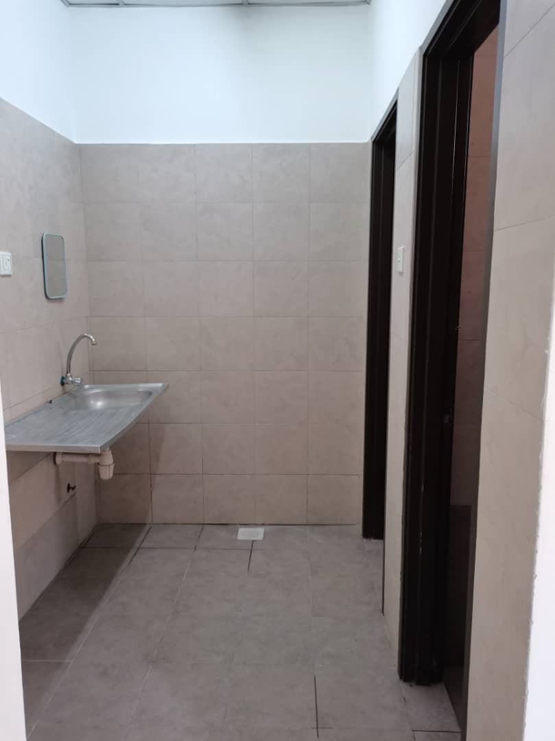 Glenmarie Shah Alam 1st Floor Office For Rent - photo 4