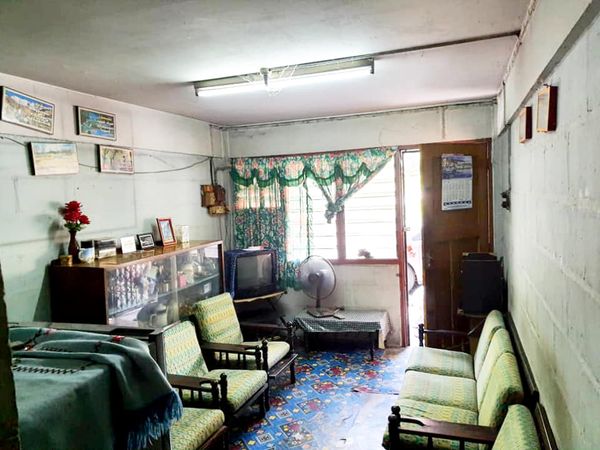 LOW COST FLAT PKNS SEKSYEN 16 SHAH ALAM - photo 2