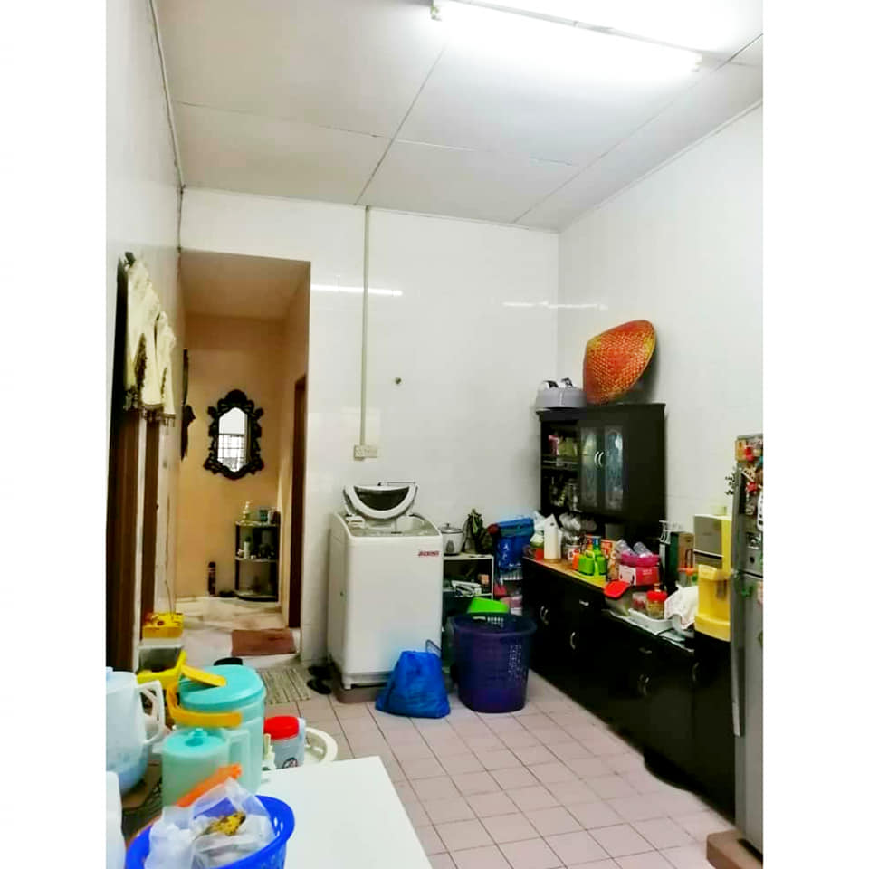 MURAH 1 STOREY TERRACE TAMAN TELOK PANGLIMA GARANG - photo 4