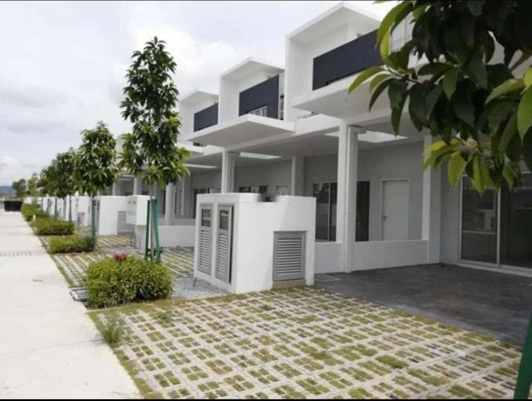 MURAH 2 STOREY HOUSE CASA GREEN CYBERSOUTH DENGKIL - photo 2