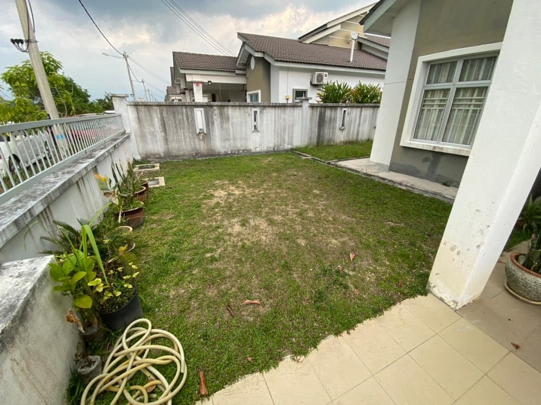 1 STOREY SEMI D TMN JENDERAM MURNI DENGKIL SEPANG - photo 2