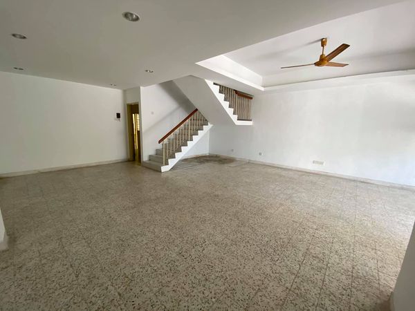 FACING OPEN 2 STOREY TAMAN ASA JAYA BANDAR KAJANG - photo 4