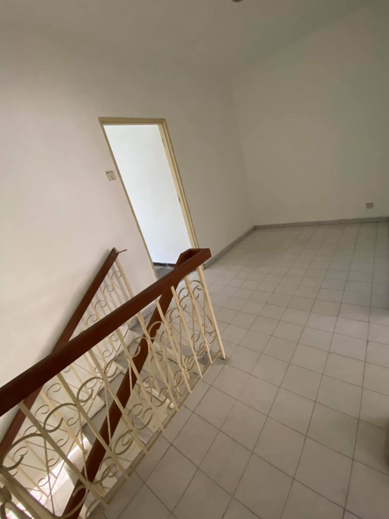 FACING OPEN 2 STOREY TAMAN ASA JAYA BANDAR KAJANG - photo 8