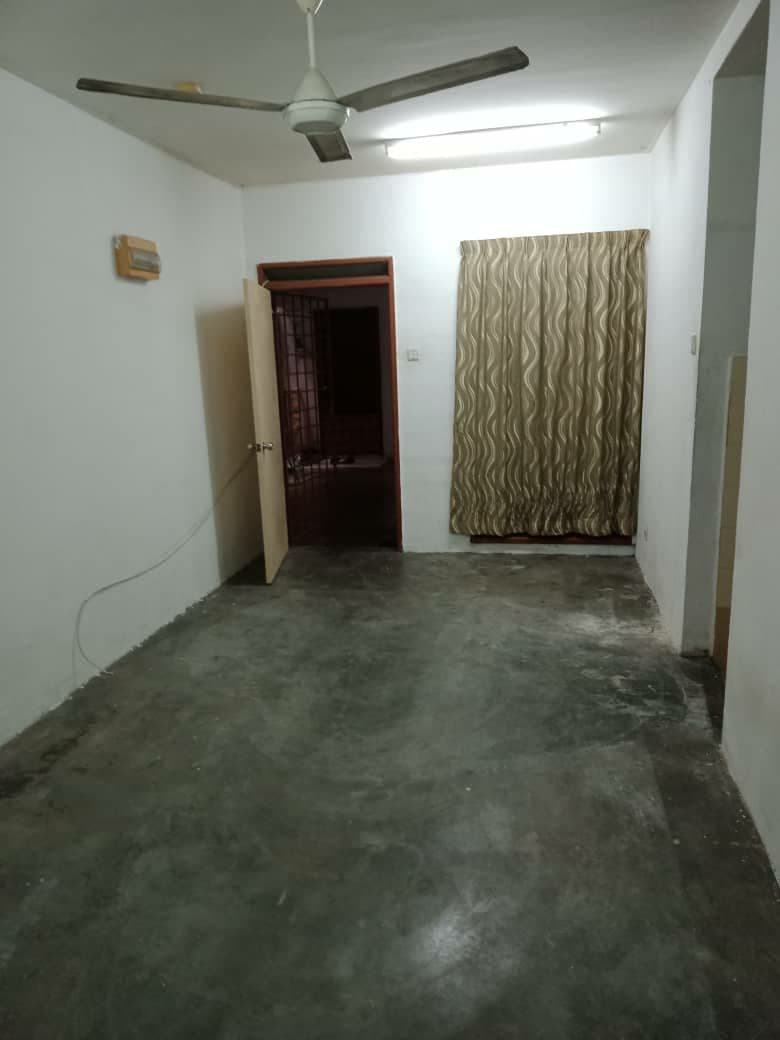 LEVEL 1 PANGSAPURI ENGGANG BANDAR KINRARA - photo 3