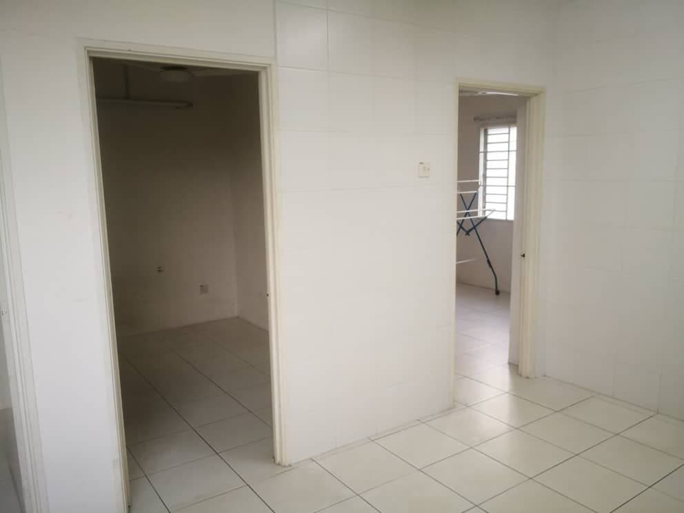 PEARL VILLA TOWNHOUSE SP4 BANDAR SAUJANA PUTRA - photo 7