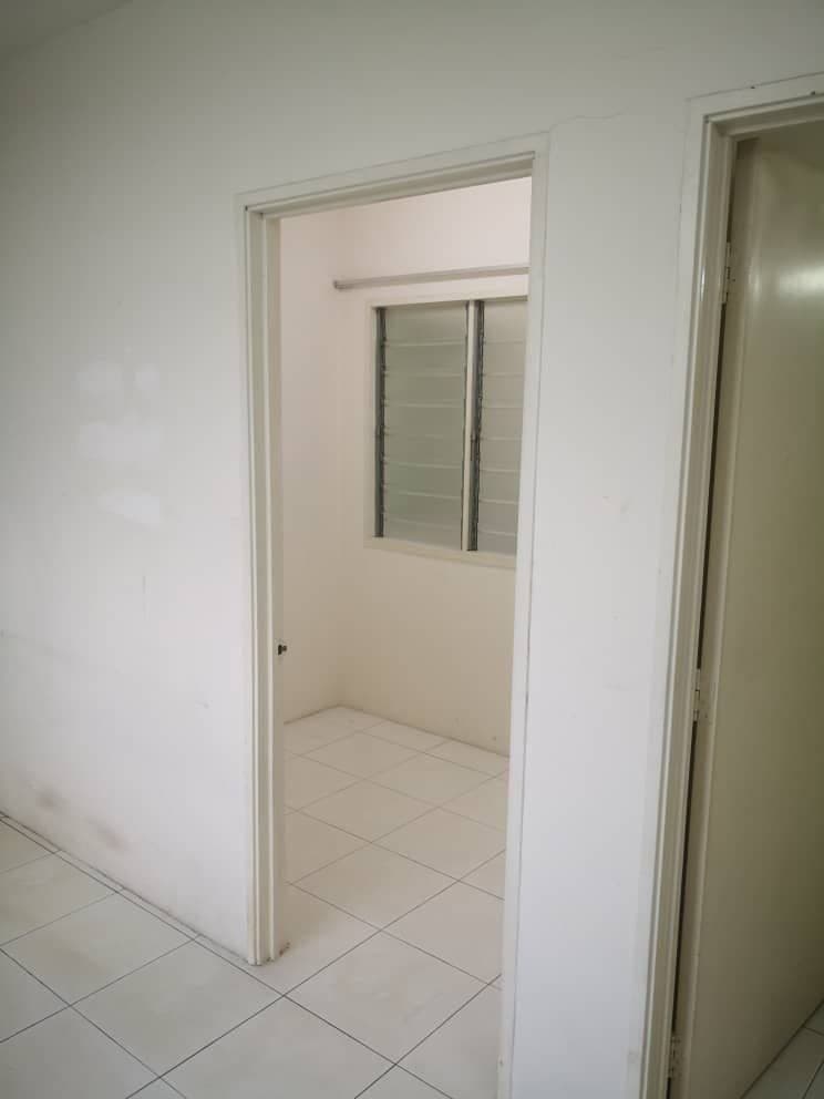 PEARL VILLA TOWNHOUSE SP4 BANDAR SAUJANA PUTRA - photo 9