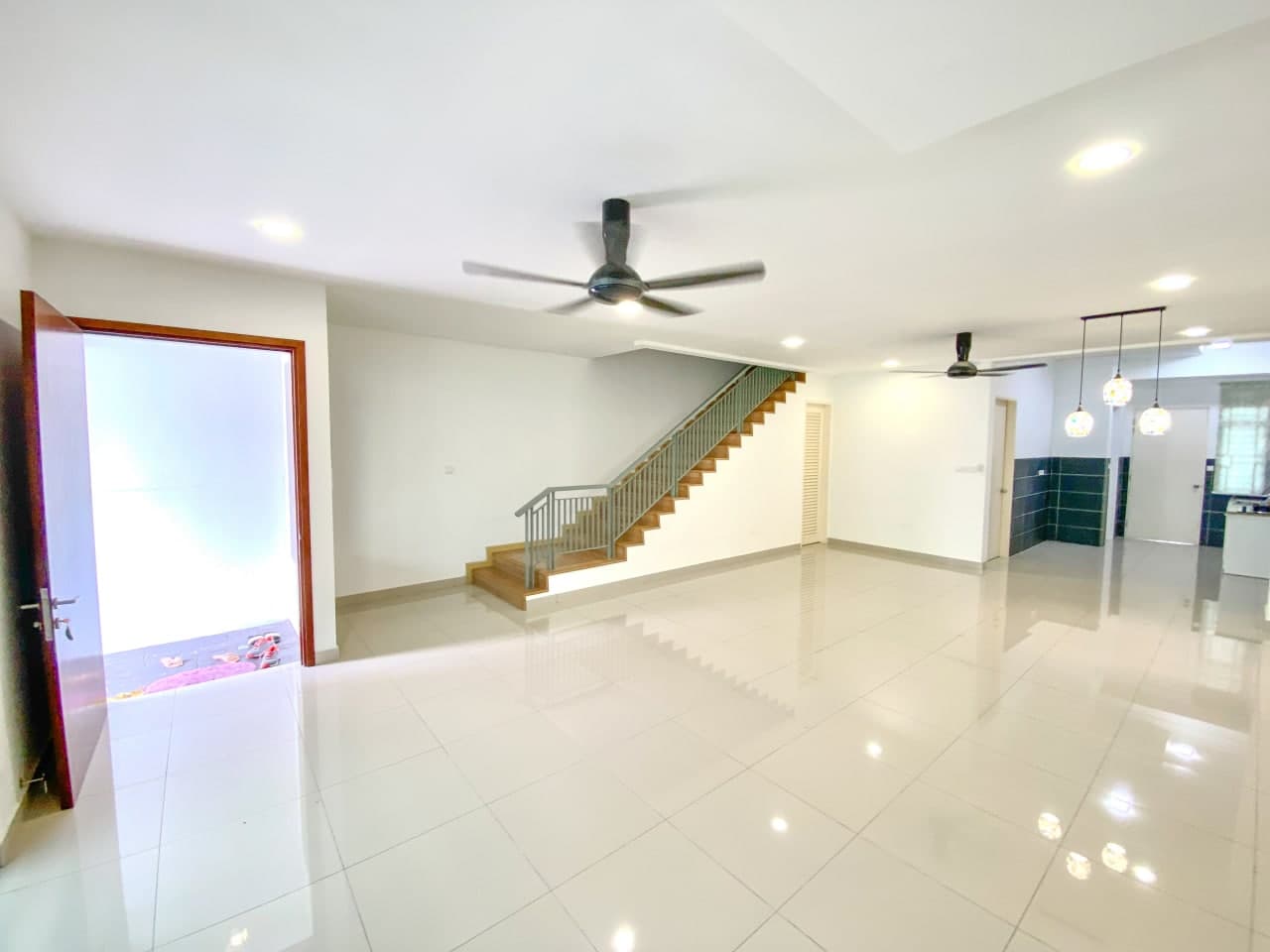 2 STY LINK HOUSE CERIA RESIDENCE CYBERJAYA SEPANG - photo 4