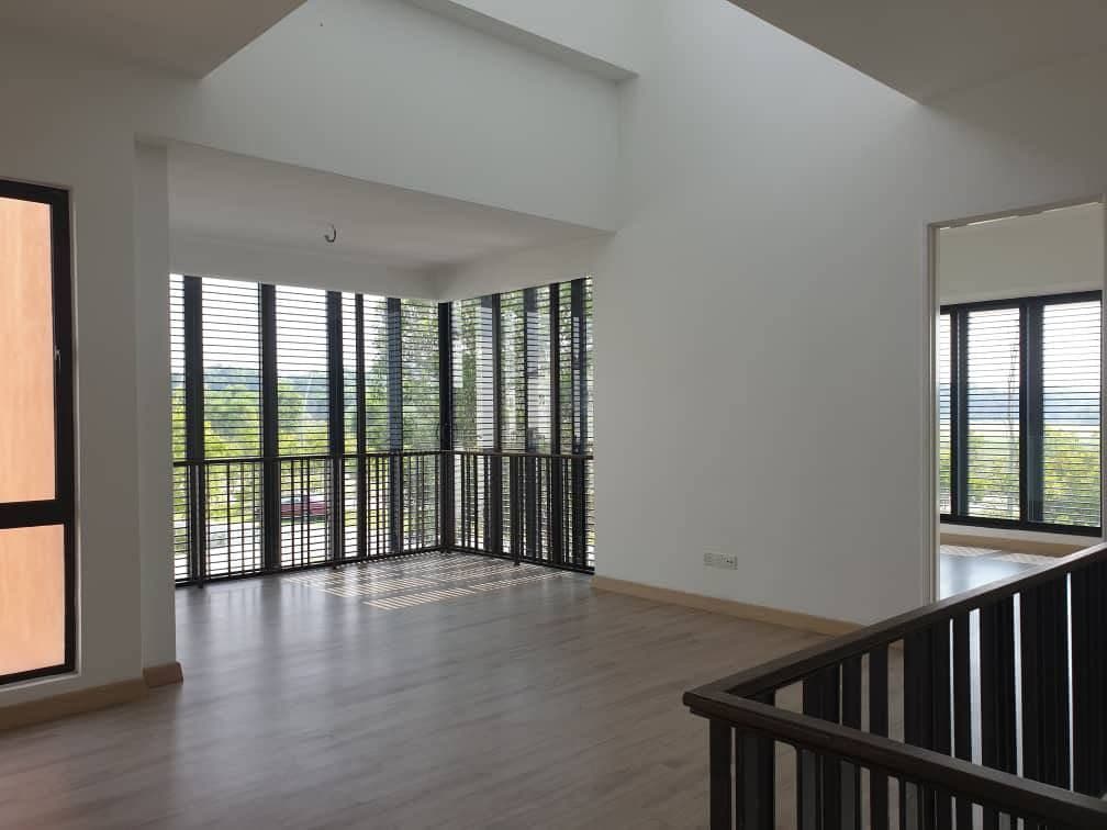 CORNER LOT 2 STOREY LINK ELMINA EAST DENAI ALAM - photo 4