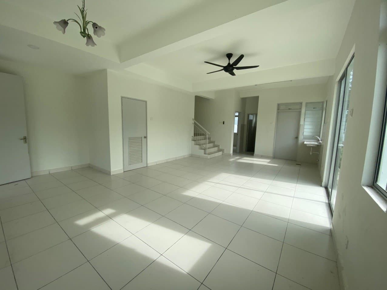 2 Sty Corner Camellia Residence Bdr Tasik Kesuma - photo 3