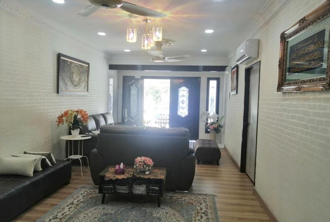 1 AND HALF STOREY TERRACE SS4 KELANA JAYA PJ - photo 4