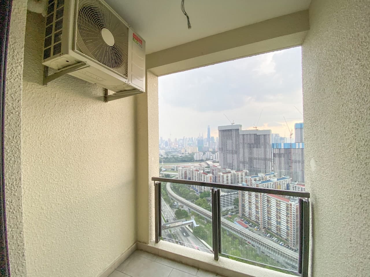 J DUPION RESIDENCE CHERAS - photo 6