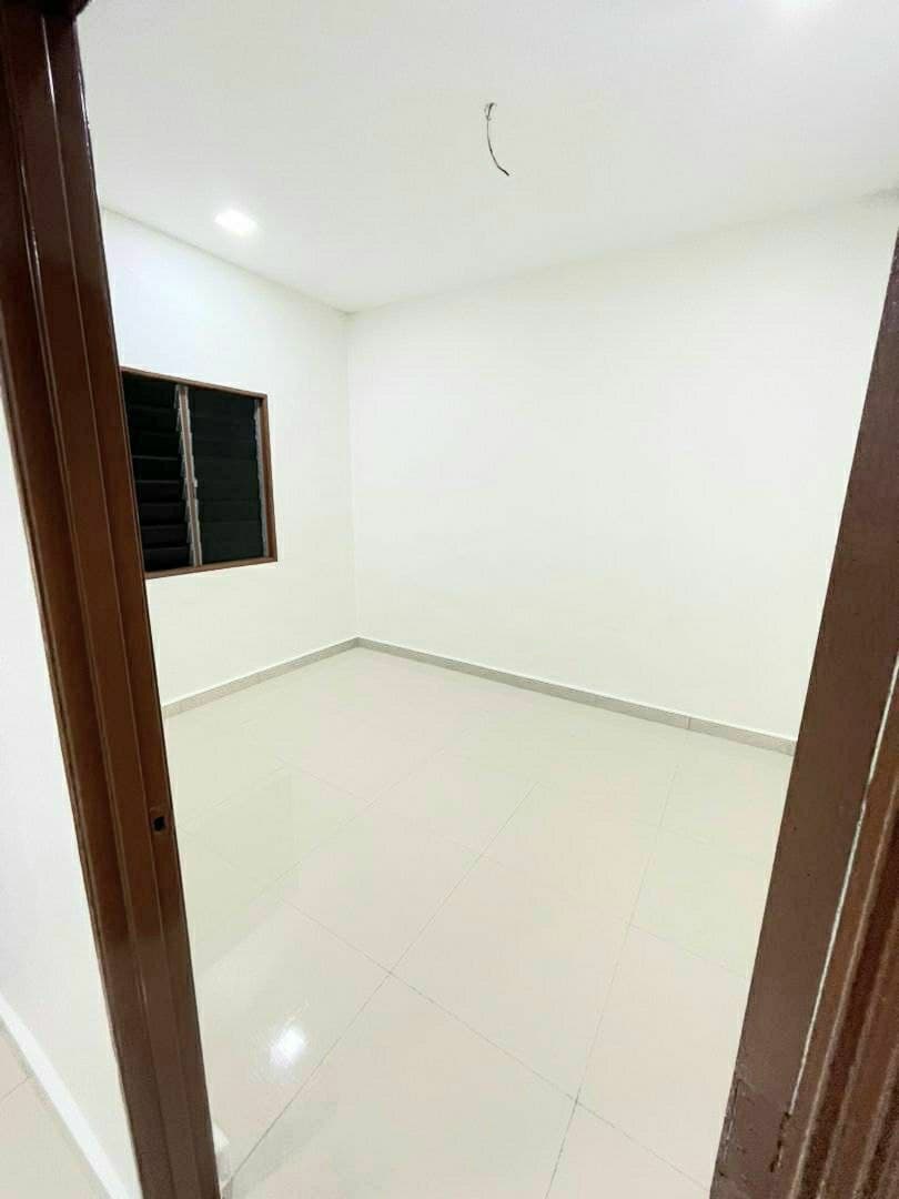 1 STOREY TERRACE BANDAR KINRARA PUCHONG - photo 4
