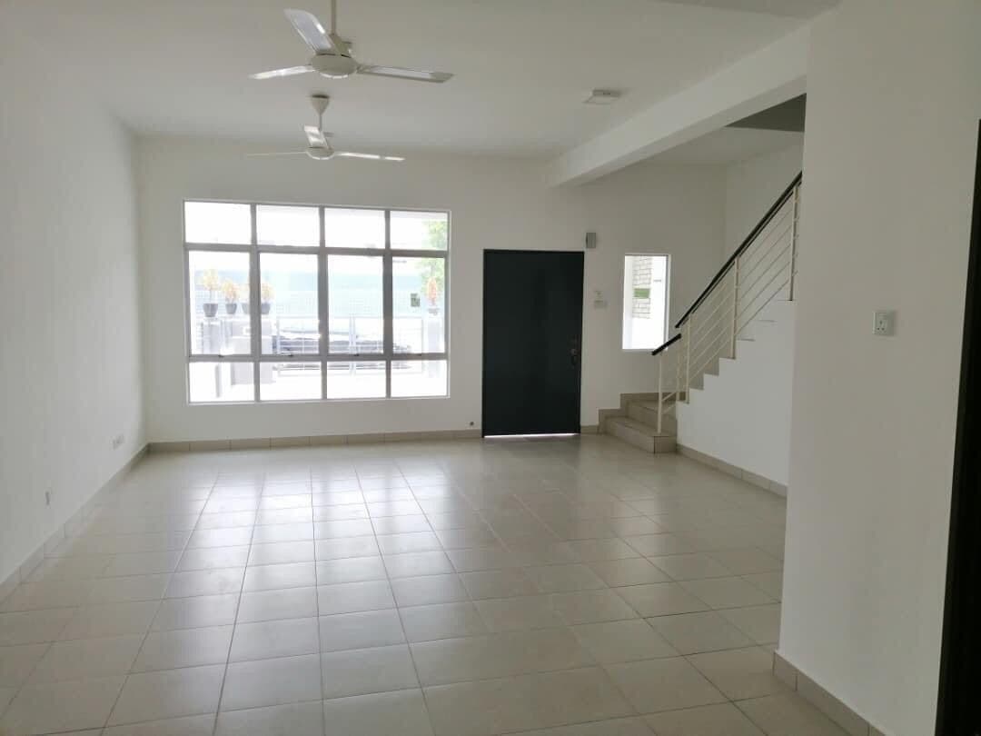 2 STY TERRACE CHERRY PUNCAK ALAM HILLPARK - photo 2