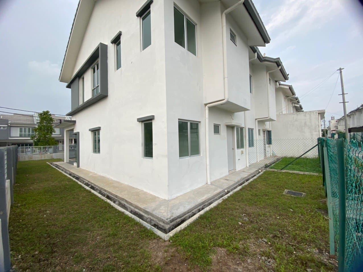 2 STY ENDLOT CASSIA HILLPARK 3 BDR TEKNO KAJANG - photo 2