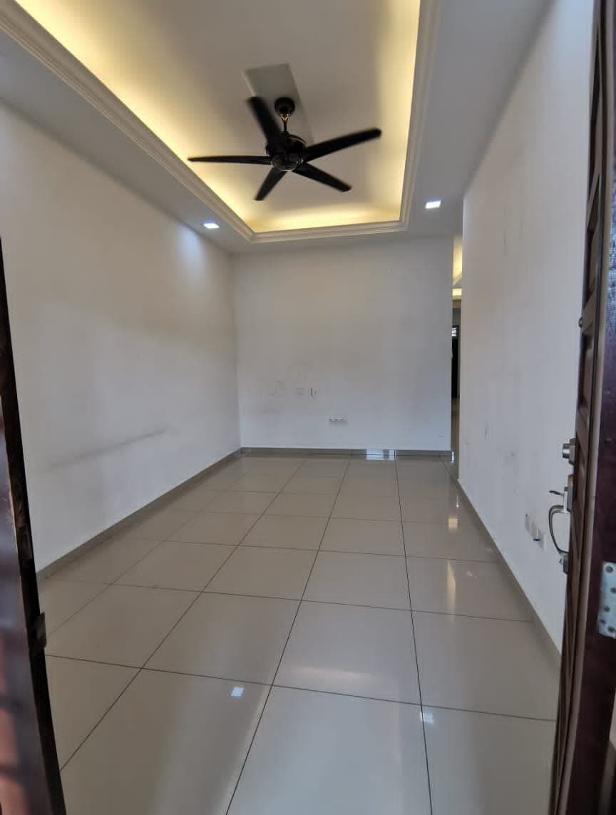 1 STY TMN NUSARI AMAN BANDAR SRI SENDAYAN SEREMBAN - photo 2