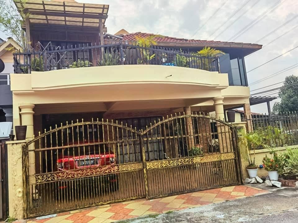 DOUBLE STOREY END LOT SEKSYEN 19 SHAH ALAM - photo 2