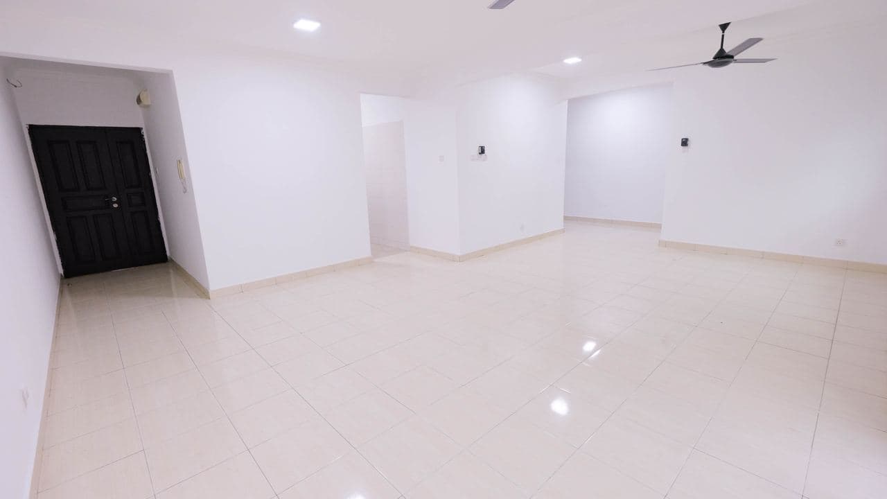 VILLA MAKMUR CONDOMINIUM DUTAMAS KL - photo 5