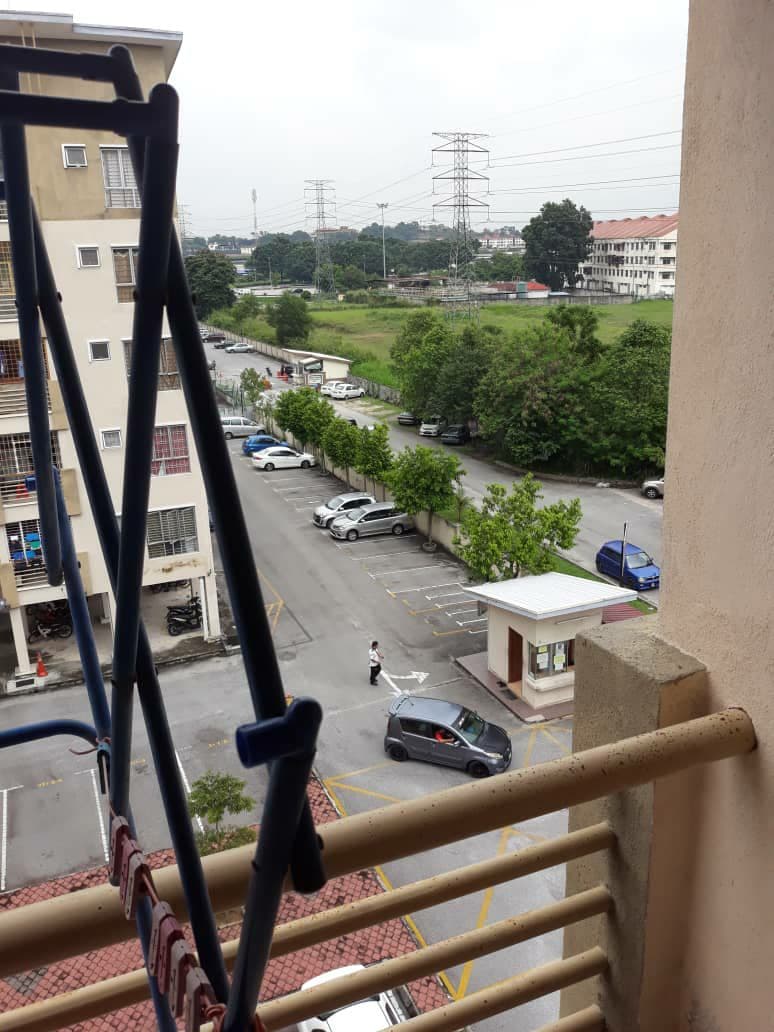KAJANG IMPIANA APARTMENT SEKSYEN 7 BDR BARU BANGI - photo 2