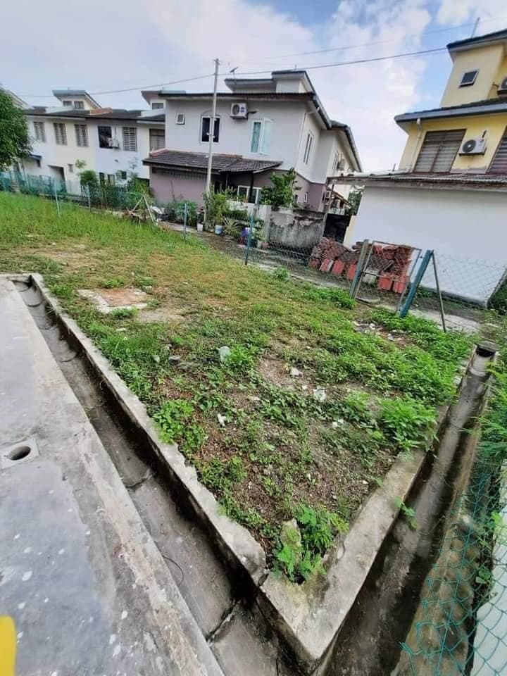 2 AND HALF LA COTTAGE TMN PUTRA PERDANA PUCHONG - photo 2