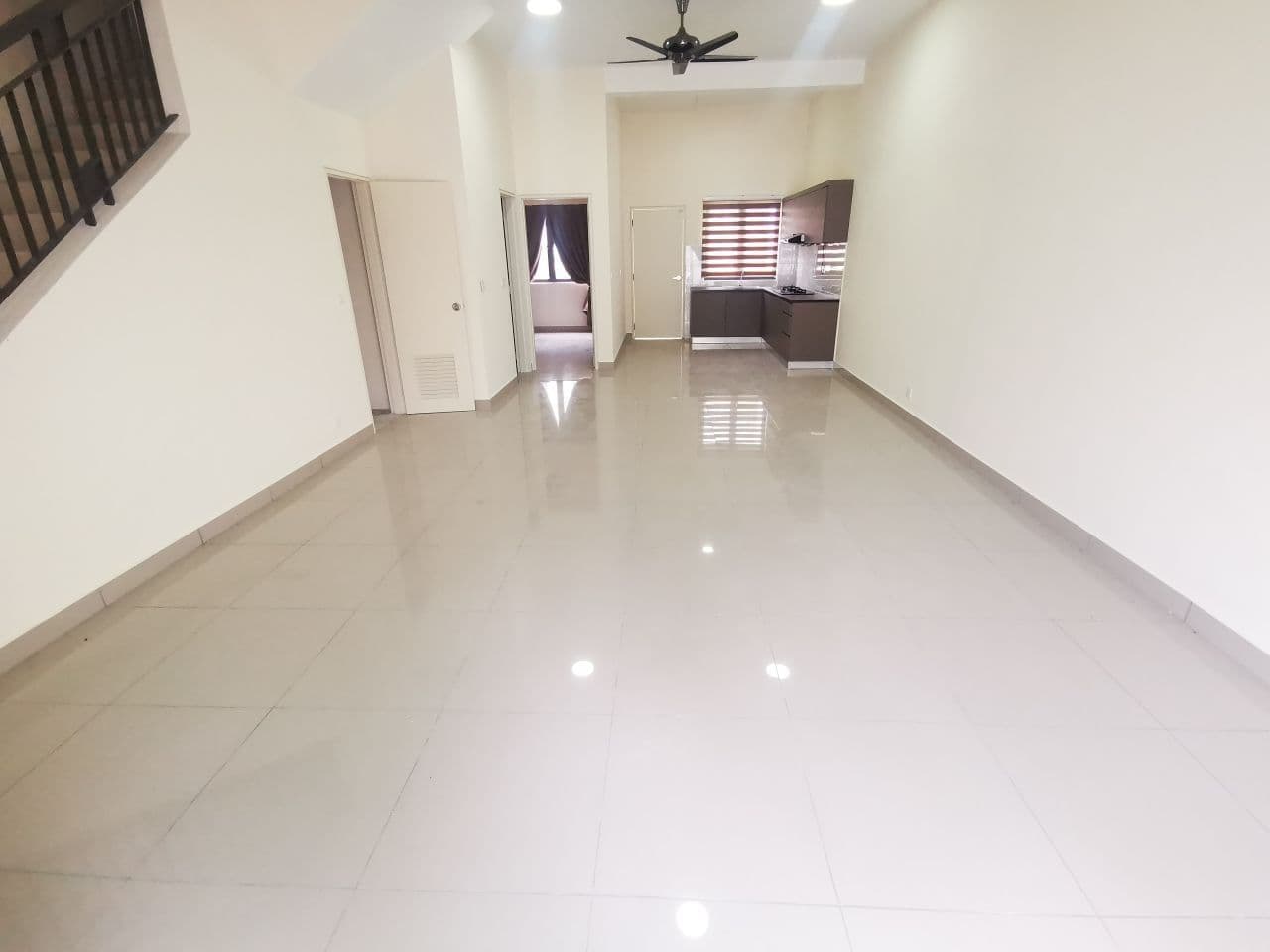 2 STOREY TERRACE MONET LILY SUNSURIA CITY SEPANG - photo 4