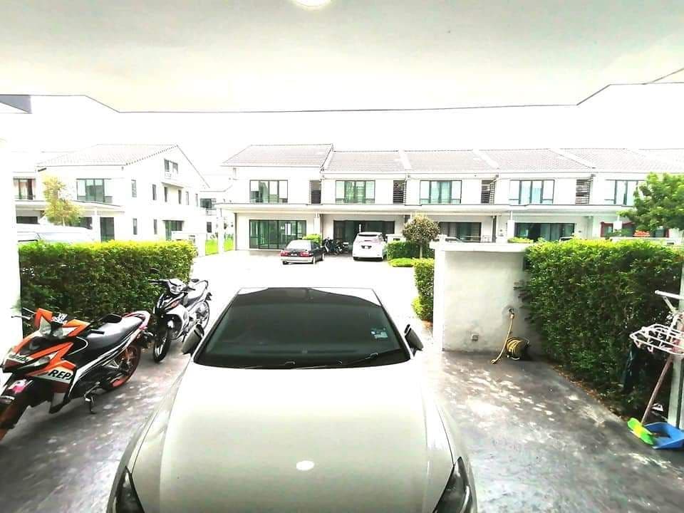 2 AND HALF STY JIMBARAN RESIDENCE SHAH ALAM - photo 9