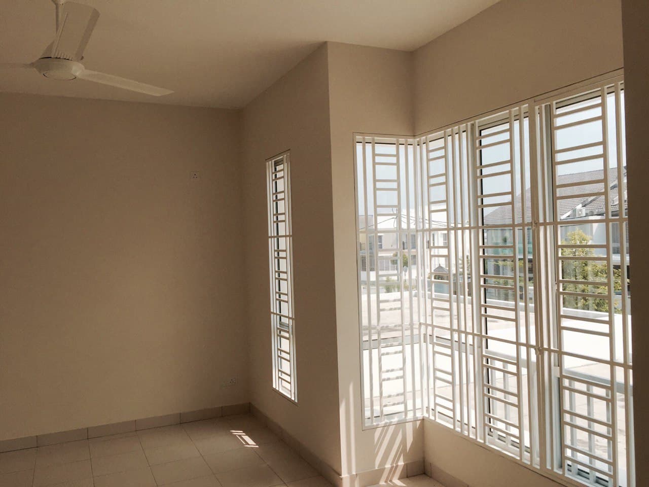 2 STOREY DURANTA BANDAR SERI COALFIELDS SG BULOH - photo 4