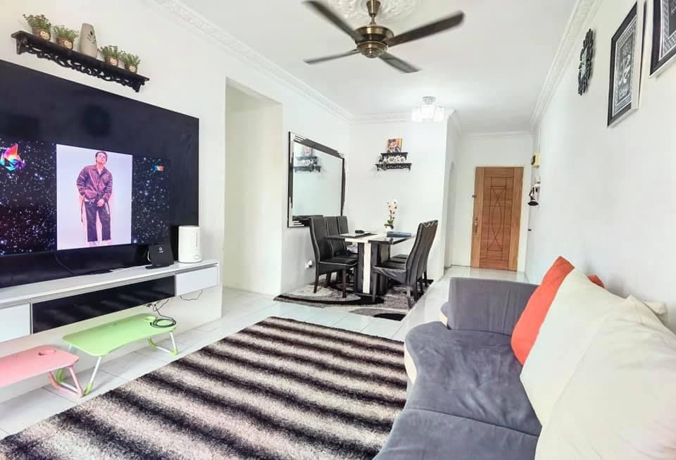 LAKSAMANA PURI CONDOMINIUM BATU CAVES GOMBAK - photo 2