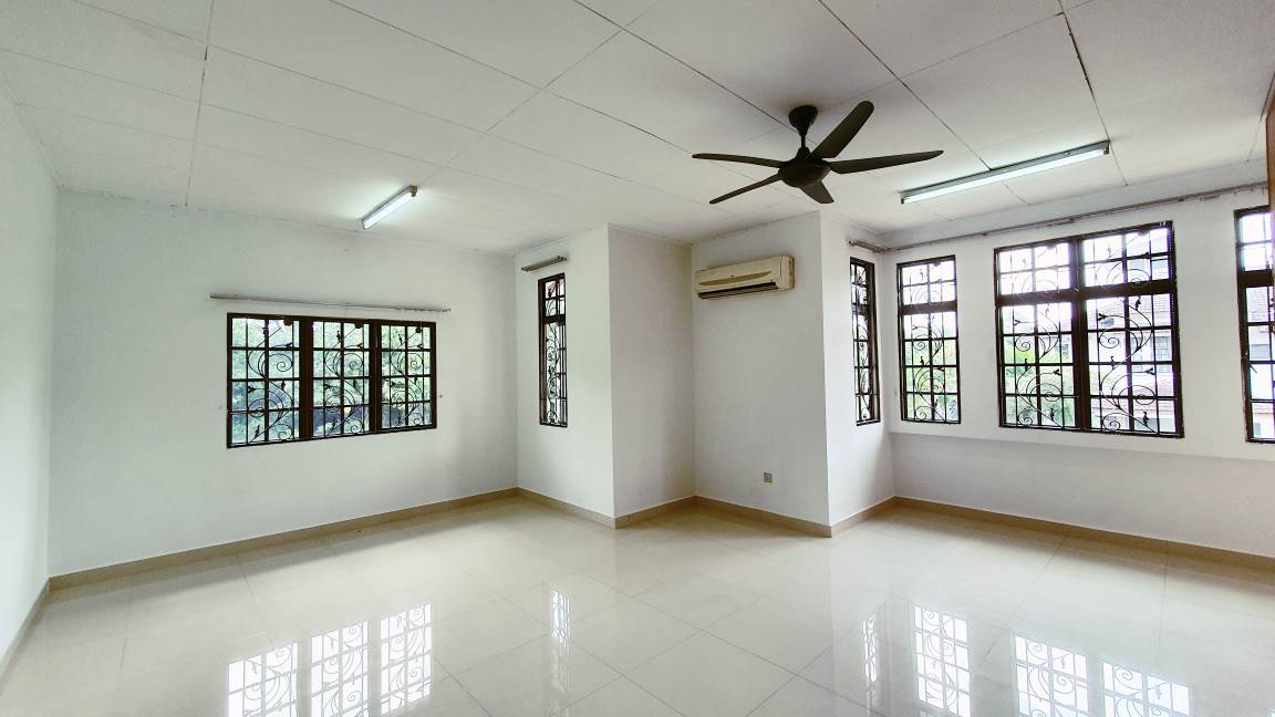 2 STY CORNER JLN RABUNG BUKIT JELUTONG SHAH ALAM - photo 9