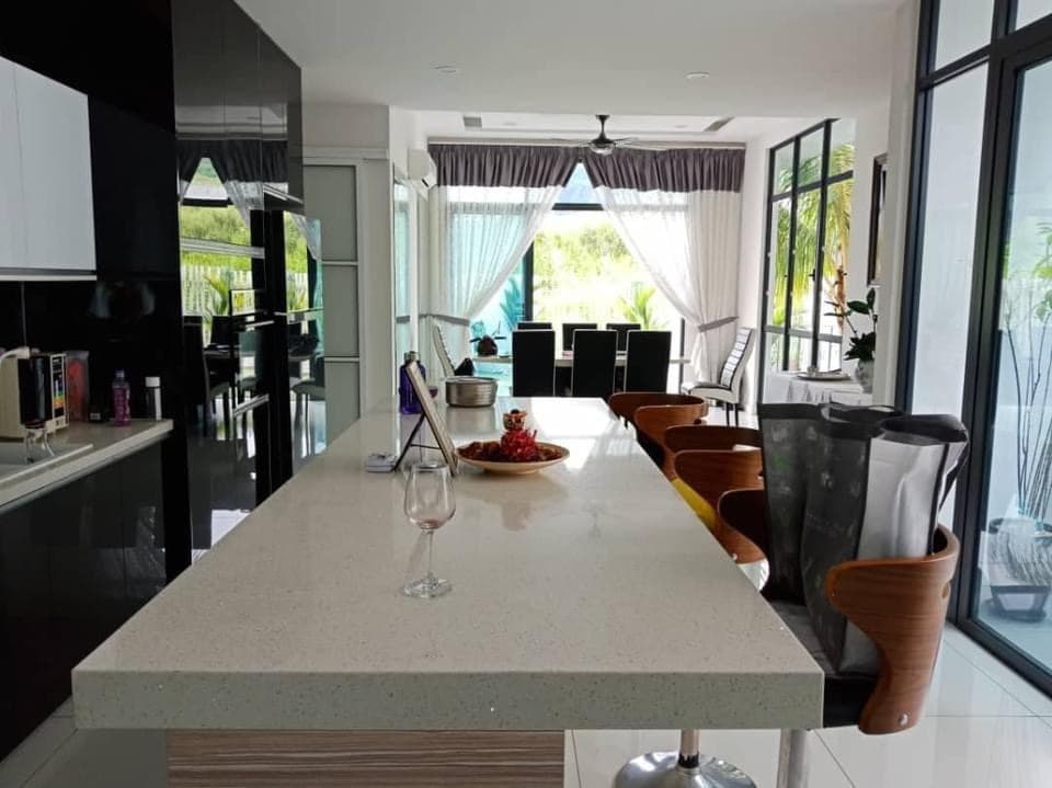 3 STOREY QUARTZ BUNGALOW MELAWATI KUALA LUMPUR - photo 2