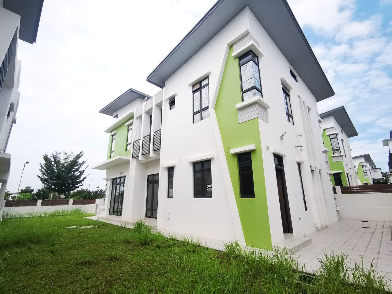 2 STOREY BUNGALOW CASA SUTRA SETIA ALAM - photo 2