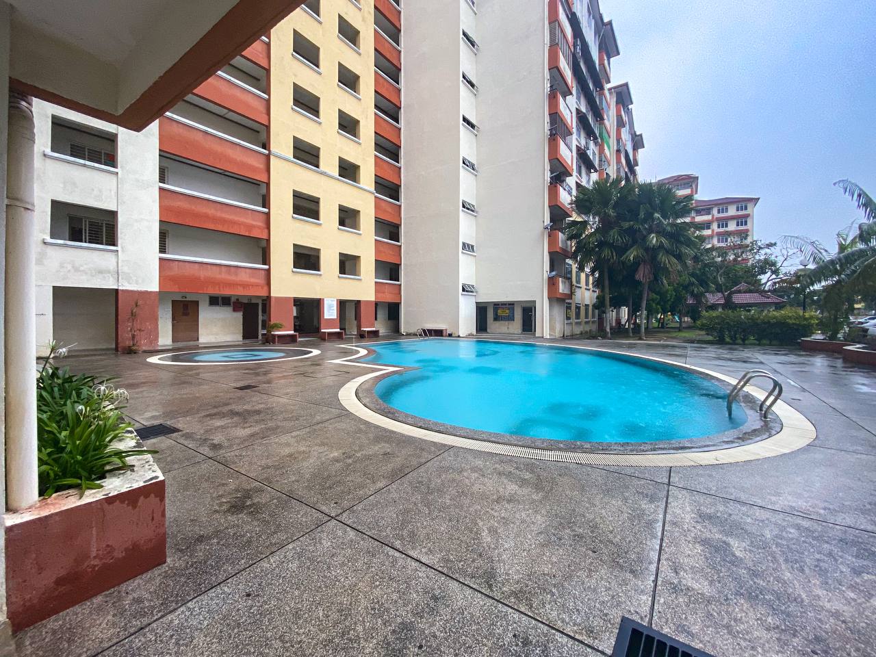 PUTRA INTAN CONDO JALAN PUTRA DENGKIL - photo 3
