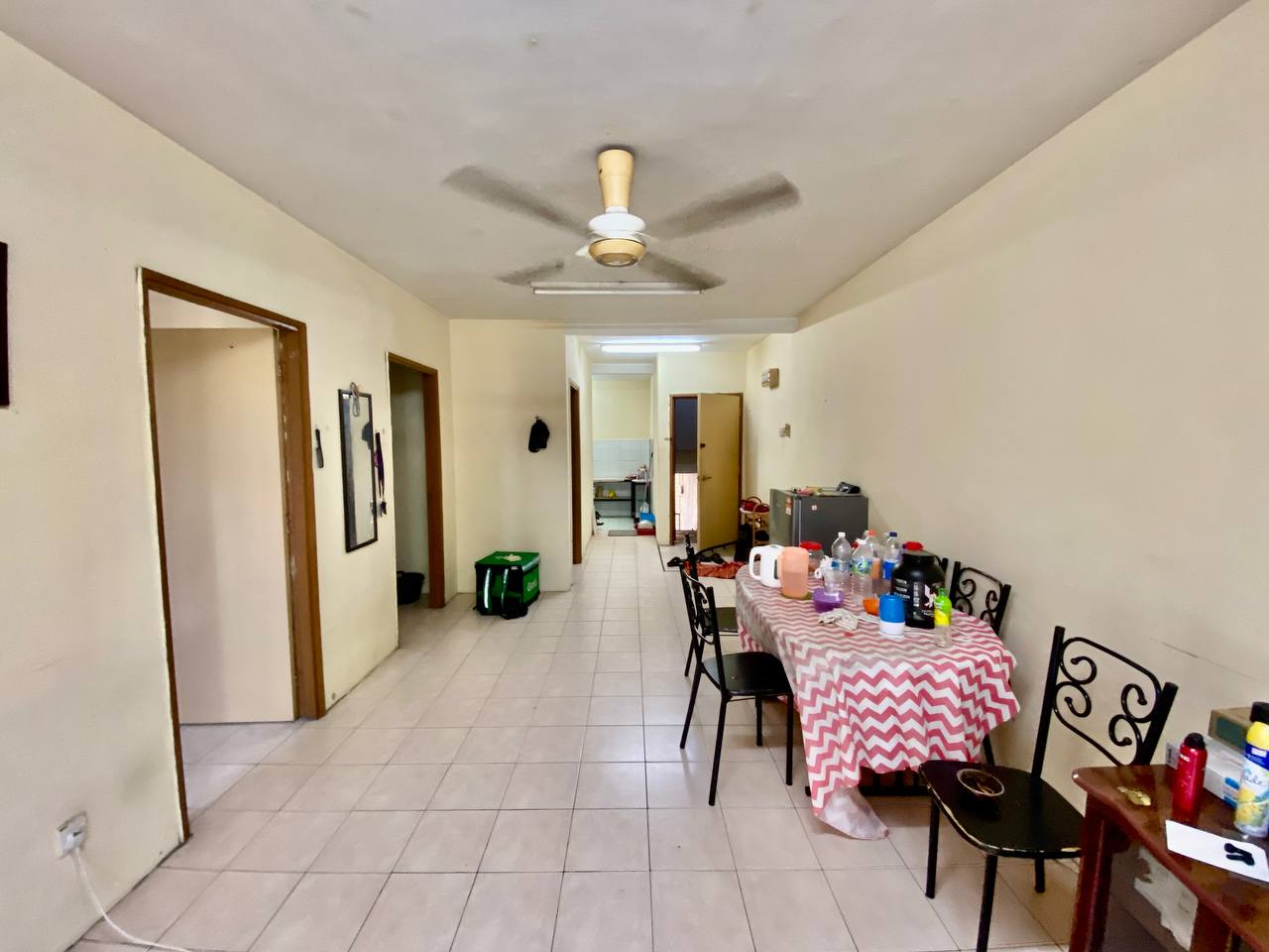 APARTMENT PUSAT KOMERSIAL SEKSYEN 7 SHAH ALAM - photo 2