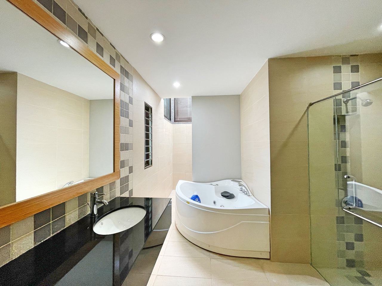 3 HALF STY SEMI D RIVERVIEW KEMENSAH TMN MELAWATI - photo 8