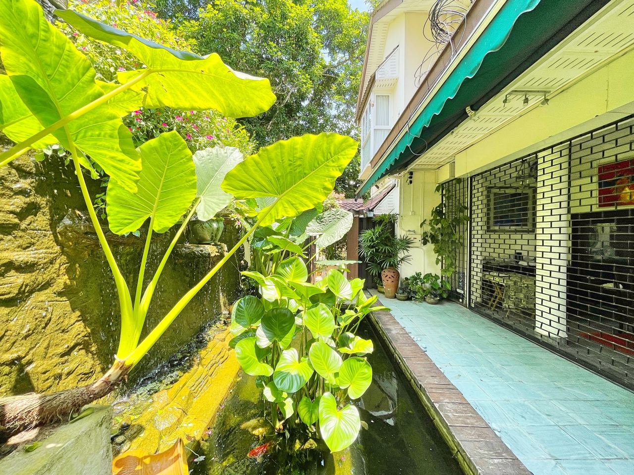 2 AND HALF STOREY CORNER BUNGALOW KEMENSAH HEIGHTS - photo 13