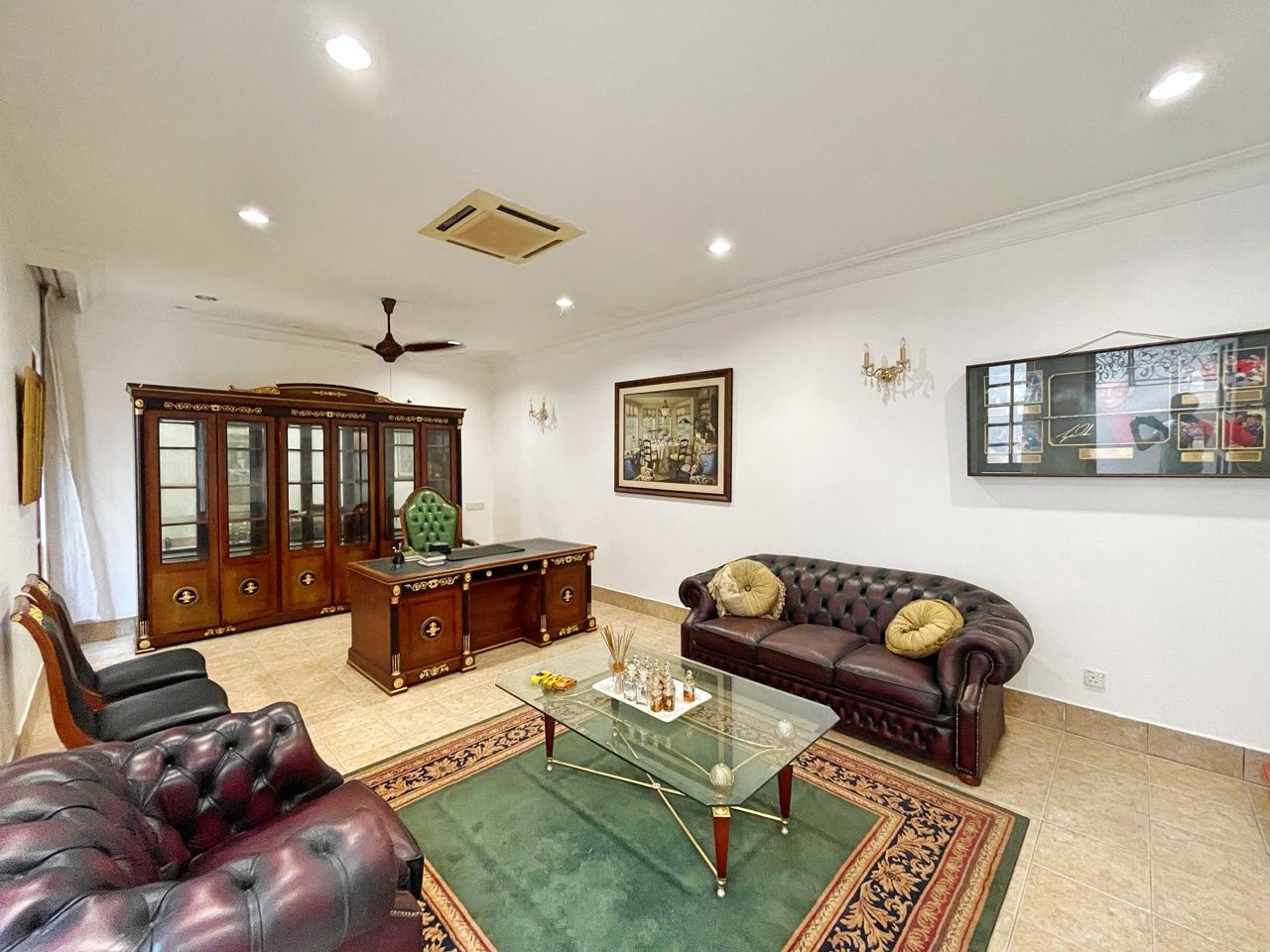 3 STY BUNGALOW SAUJANA LAKEVIEW SEKSYEN U2 - photo 3