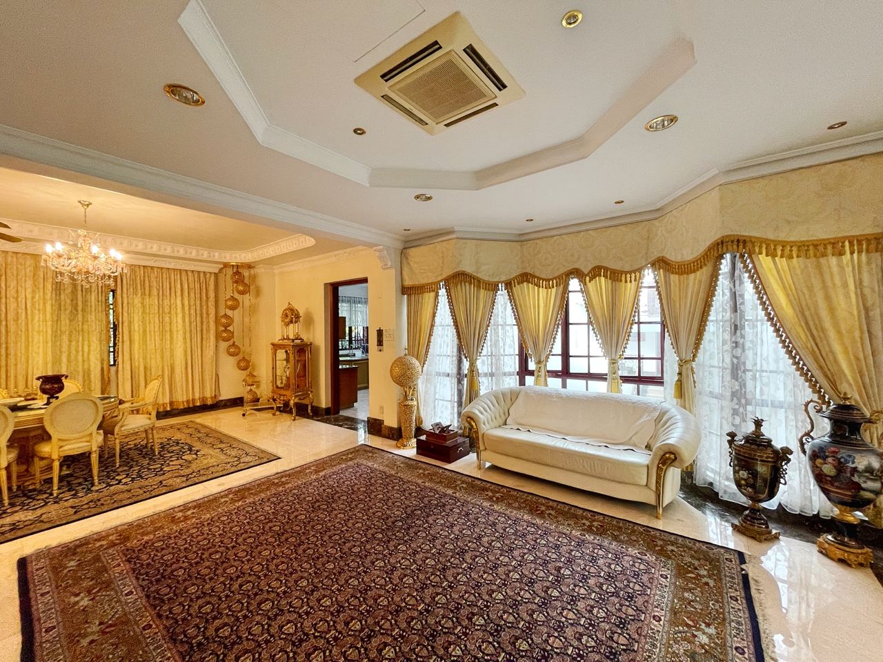 3 STY BUNGALOW SAUJANA LAKEVIEW SEKSYEN U2 - photo 6