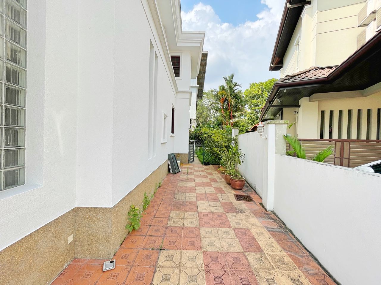 3 STY BUNGALOW SAUJANA LAKEVIEW SEKSYEN U2 - photo 12