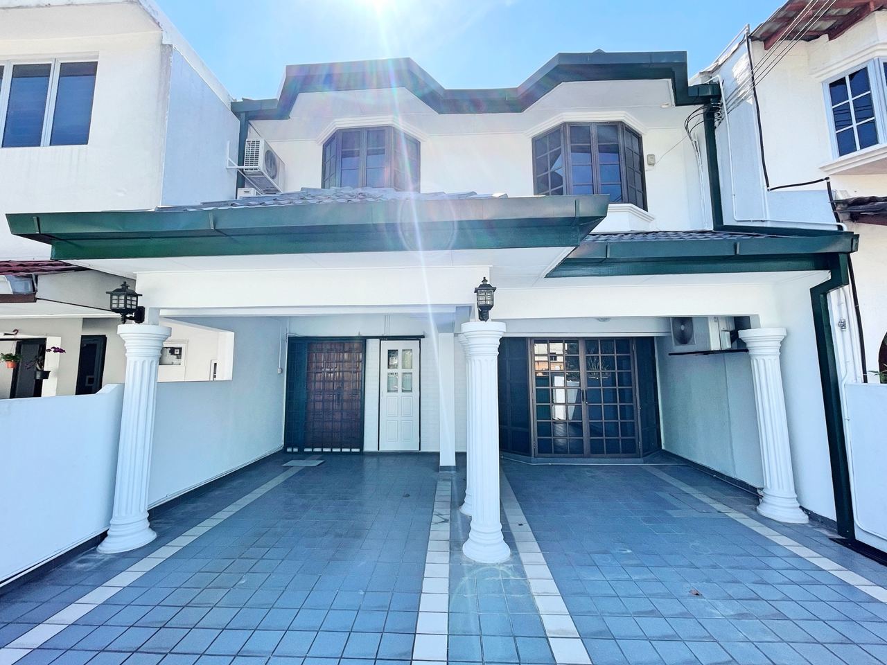 2 STOREY TERRACE HOUSE TTDI KUALA LUMPUR - photo 2