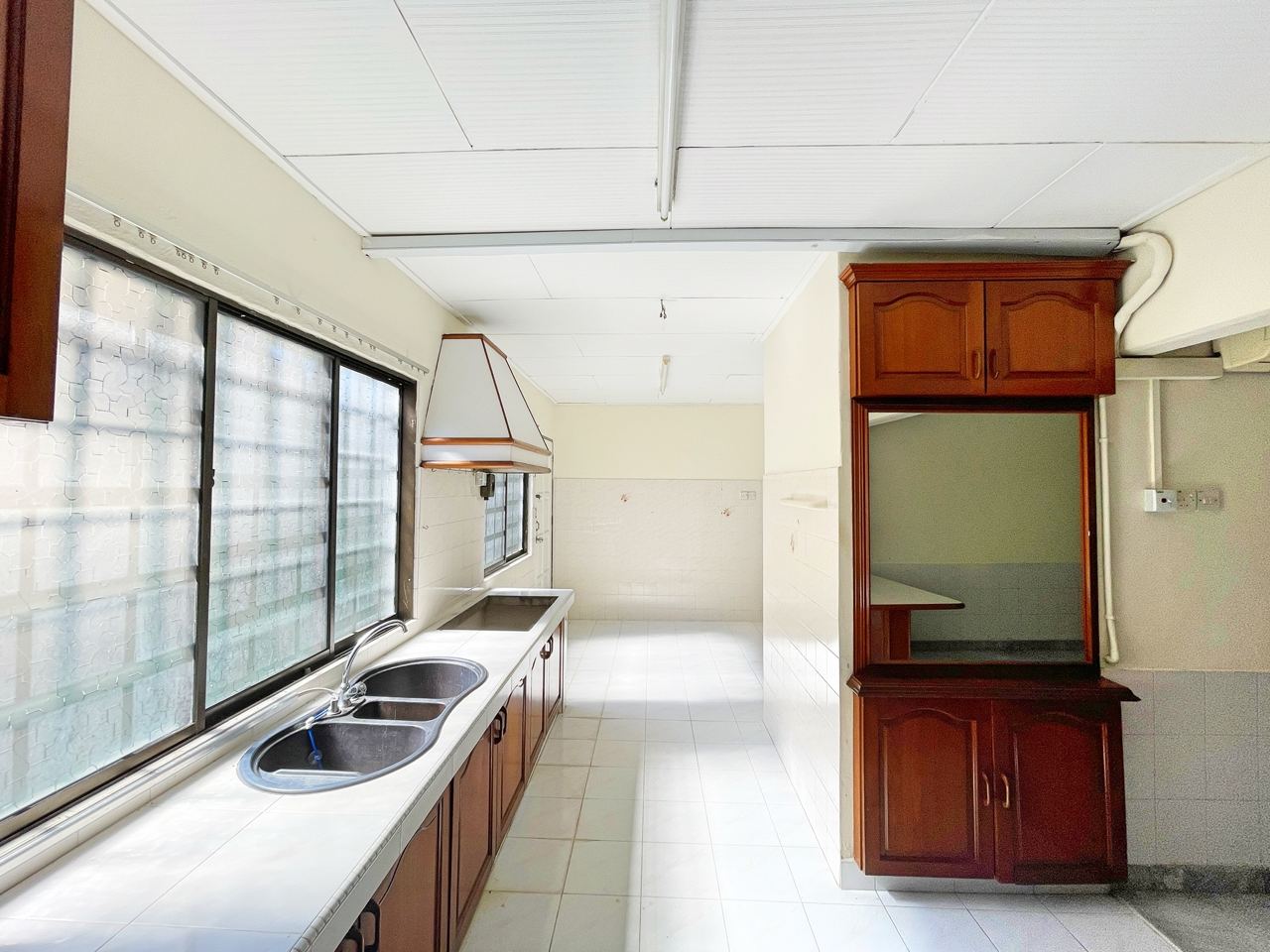 2 STOREY TERRACE HOUSE TTDI KUALA LUMPUR - photo 10