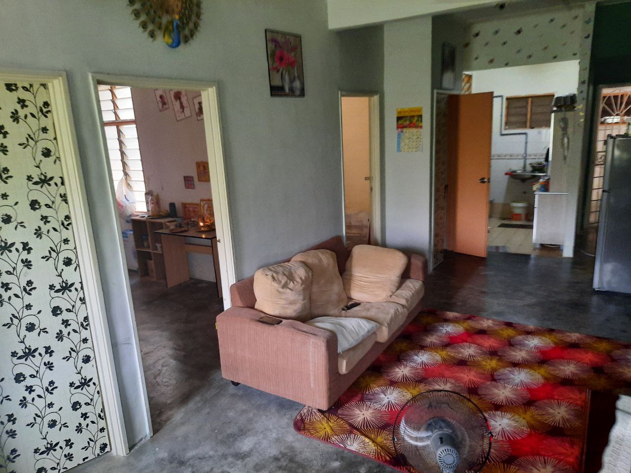 SRI DAHLIA APARTMENT BANDAR PUTERI PUCHONG - photo 2