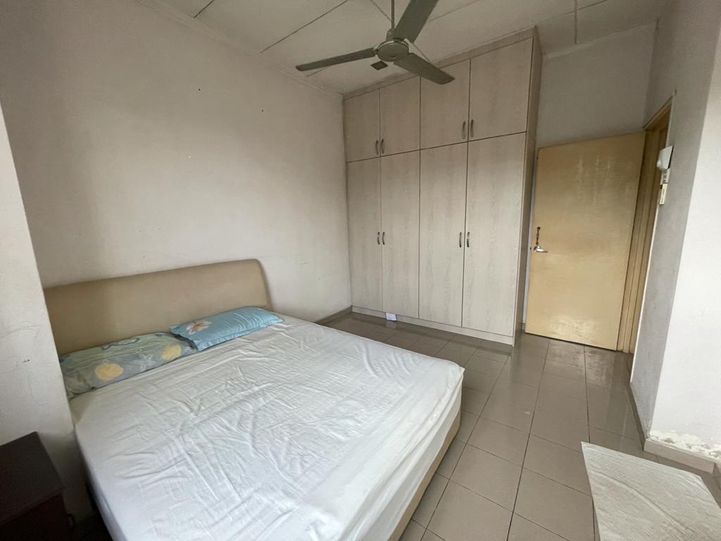 2 STY JLN PUTRA BAHAGIA SEK 8 PUTRA HEIGHTS SUBANG - photo 4
