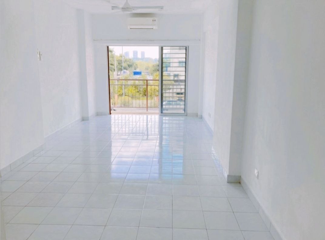 VILLARIA CONDOMINIUM PETALING JAYA - photo 4