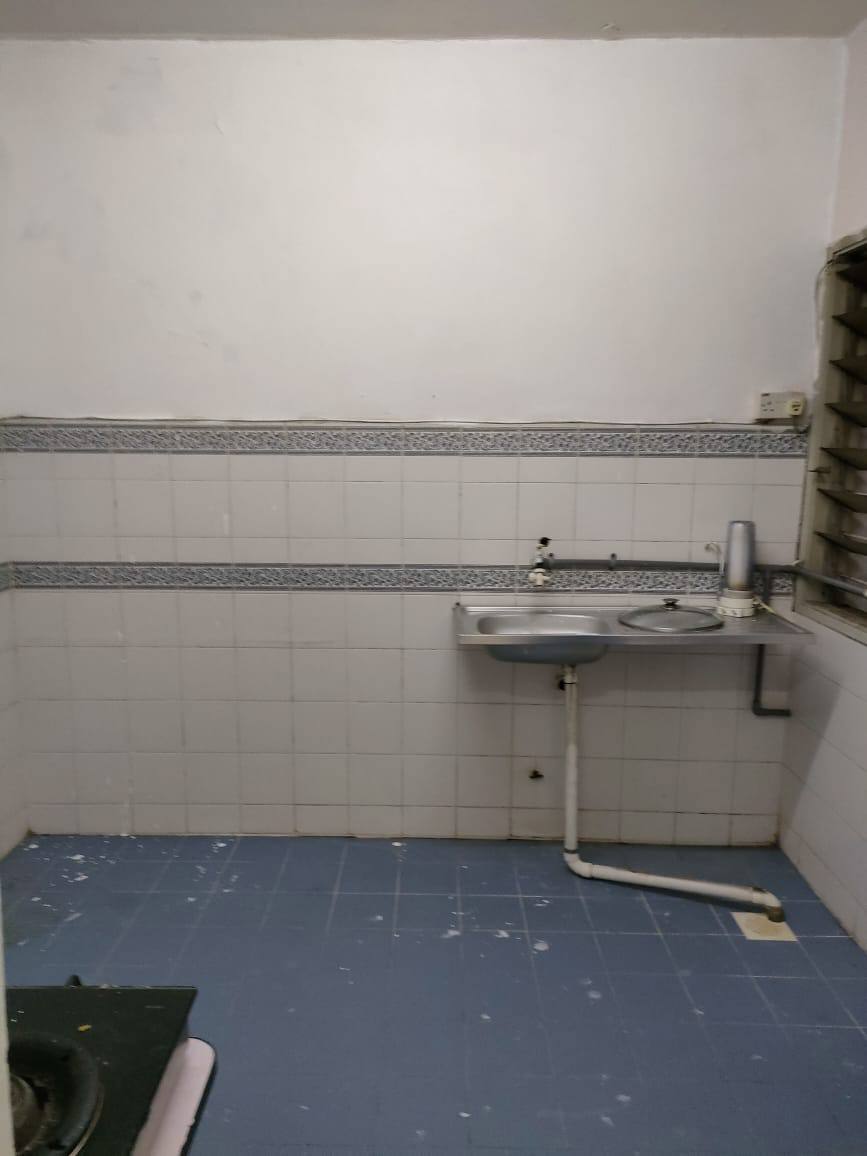 APARTMENT SRI ANGGERIK 2 BANDAR PUCHONG JAYA - photo 4
