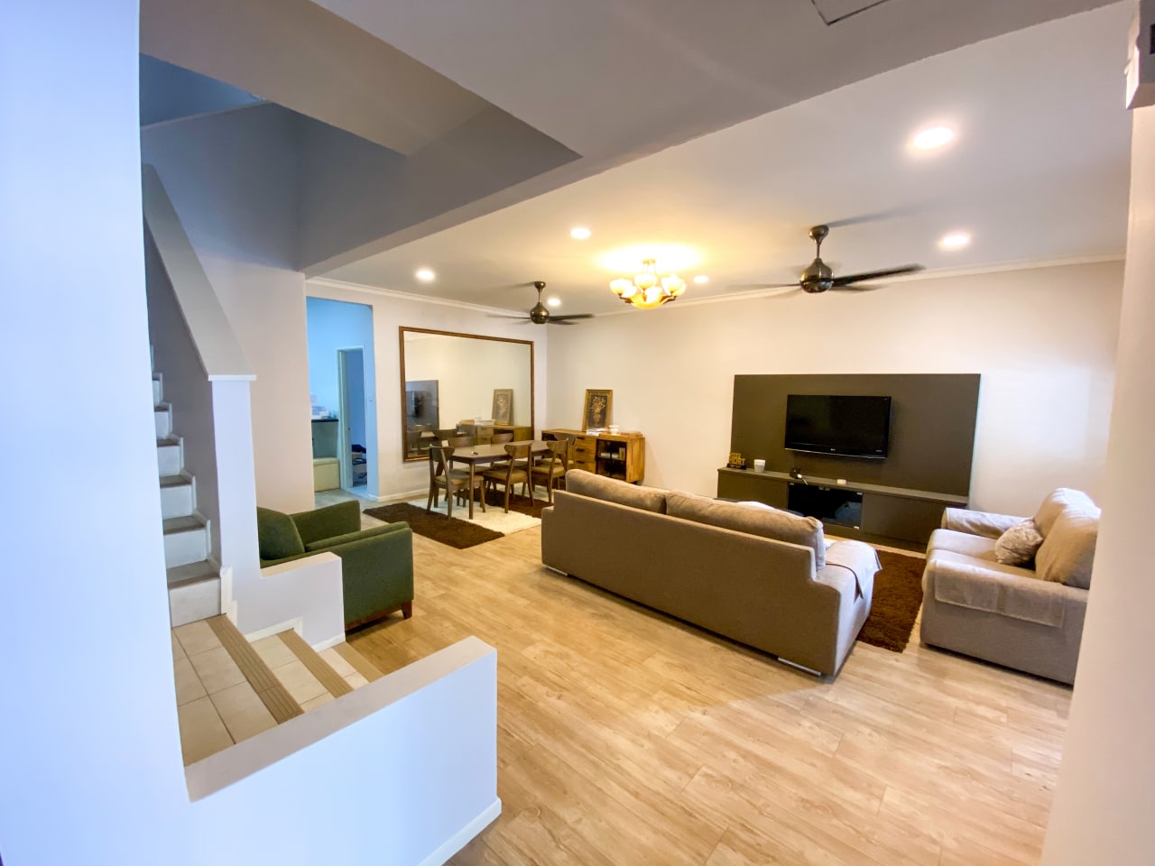 2 STOREY SUNWAY KAYANGAN SEKSYEN U9 SHAH ALAM - photo 2