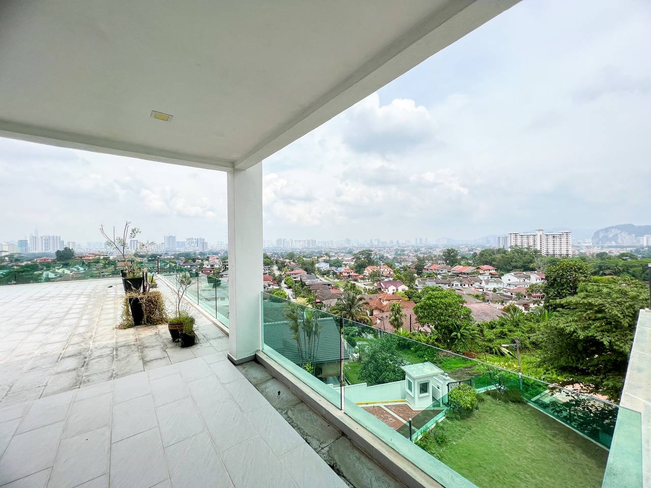 2-HALF STY MODERN BUNGALOW TAMAN SETIA GOMBAK - photo 10